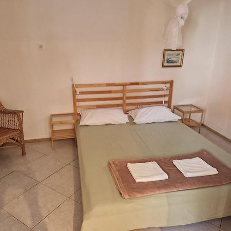 Apartments Bassi Stara Baška 외부 사진