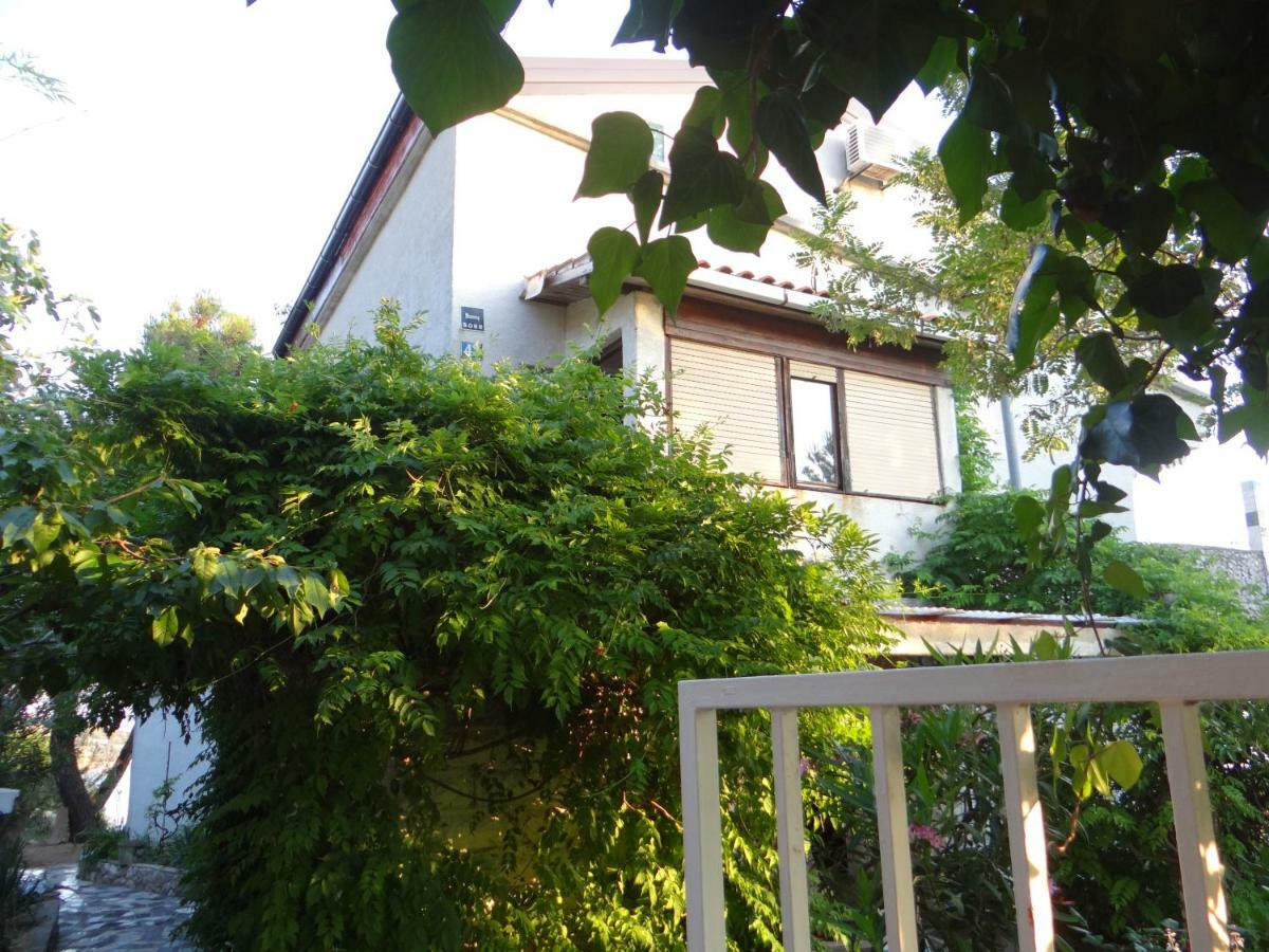 Apartments Bassi Stara Baška 외부 사진