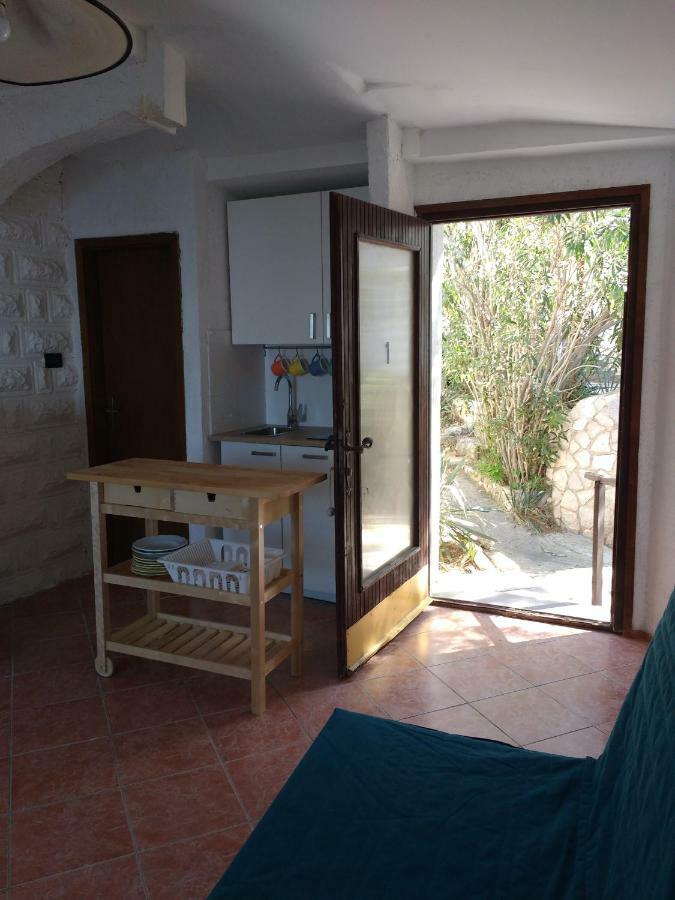Apartments Bassi Stara Baška 외부 사진